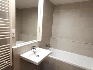 Pronájem bytu 2+kk, Praha, Smržových, 61 m2