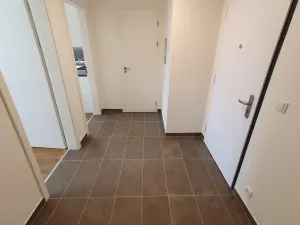 Pronájem bytu 2+kk, Praha, Smržových, 61 m2