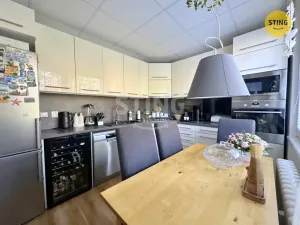 Prodej bytu 4+1, Třebíč, M. Majerové, 88 m2