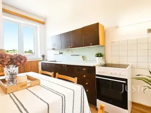 Prodej bytu 3+1, Písek, Baarova, 80 m2