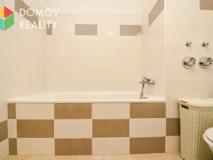 Prodej bytu 1+kk, Beroun, Nepilova, 36 m2