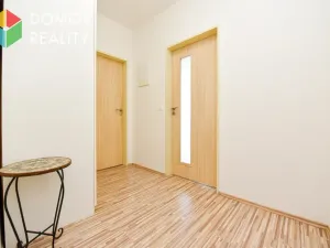 Prodej bytu 1+kk, Beroun, Nepilova, 36 m2