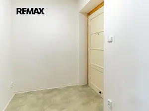 Pronájem bytu 2+kk, Žandov, Pod Dubovkou, 54 m2