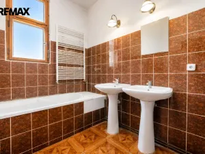 Prodej bytu 4+1, Hradec Králové, Škroupova, 110 m2