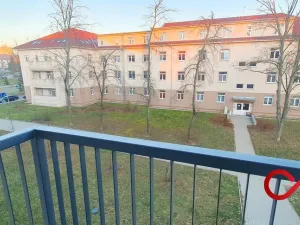 Pronájem bytu 1+kk, Milovice - Mladá, Slepá, 28 m2