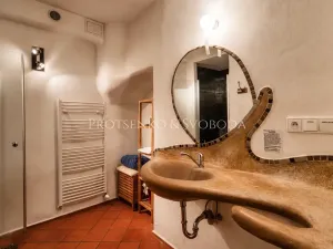 Prodej ubytování, Číměř, 650 m2