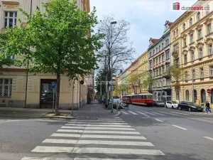 Pronájem bytu 3+kk, Praha, Chodská, 82 m2