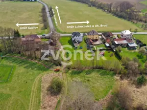 Prodej pozemku pro bydlení, Březůvky, 600 m2