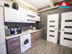Pronájem bytu 1+1, Hradec Králové, Střelecká, 31 m2
