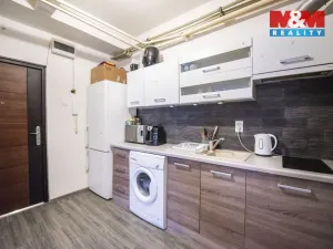 Pronájem bytu 1+1, Hradec Králové, Střelecká, 31 m2