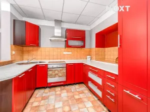 Prodej vícegeneračního domu, Hředle, 206 m2