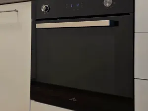 Pronájem bytu 1+kk, Praha - Hloubětín, Poděbradská, 45 m2