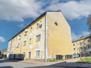 Pronájem bytu 2+kk, Úpice, 3. května, 44 m2
