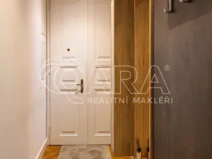 Prodej bytu 2+kk, Praha - Nové Město, Dlážděná, 59 m2