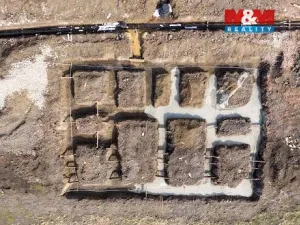 Prodej bytu 3+kk, Ostrov, Hlavní třída, 82 m2