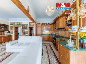 Prodej bytu 3+1, Karlovy Vary, Moskevská, 72 m2