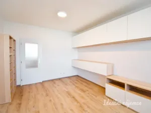 Pronájem bytu 2+1, Brno - Lesná, Ibsenova, 55 m2