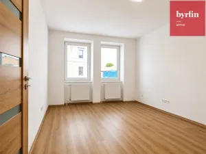 Pronájem bytu 2+1, Opava, Sadová, 56 m2