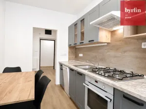 Pronájem bytu 2+1, Opava, Sadová, 56 m2