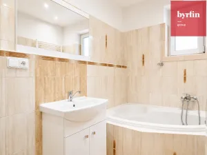Pronájem bytu 2+1, Opava, Sadová, 56 m2