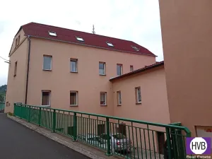Prodej činžovního domu, Ústí nad Labem - Sebuzín, 1182 m2