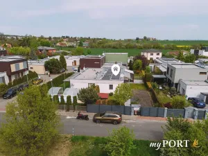 Prodej rodinného domu, Praha - Březiněves, K Březiněvsi, 90 m2