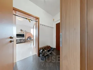 Prodej bytu 1+kk, Praha - Stodůlky, Na Výrovně, 37 m2