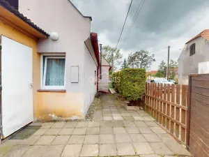 Prodej rodinného domu, Žatec - Bezděkov, 90 m2