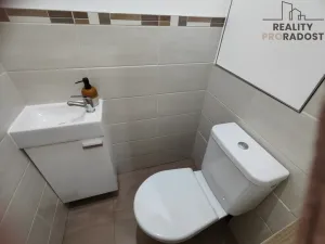 Pronájem bytu 2+1, Chomutov, Dřínovská, 62 m2