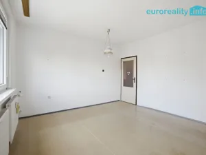 Prodej bytu 3+1, Česká Lípa, Na Jílech, 75 m2