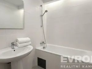 Prodej bytu 2+1, Praha - Smíchov, Fráni Šrámka, 60 m2