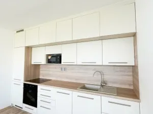 Pronájem bytu 2+kk, Praha, Olštýnská, 36 m2