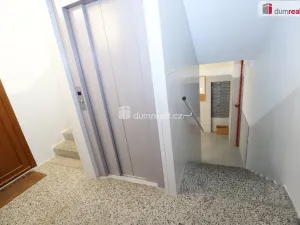 Prodej bytu 1+1, Chodov, Luční, 36 m2