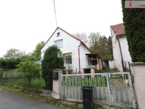 Prodej rodinného domu, Chlum Svaté Maří, Zahradní, 160 m2