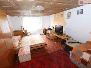 Prodej rodinného domu, Chlum Svaté Maří, Zahradní, 160 m2