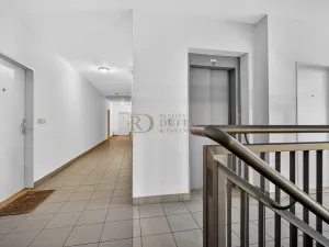 Prodej bytu 2+kk, Praha - Michle, Novobohdalecká, 40 m2