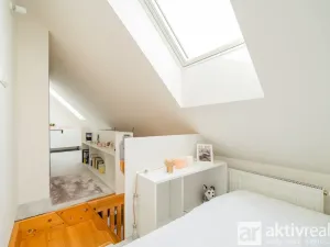 Pronájem bytu 1+kk, Praha - Dolní Chabry, Libědická, 64 m2