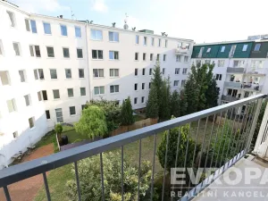 Pronájem bytu 2+kk, Praha - Kyje, Lásenická, 52 m2