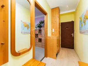 Prodej bytu 3+1, Praha - Nusle, Družstevní ochoz, 74 m2