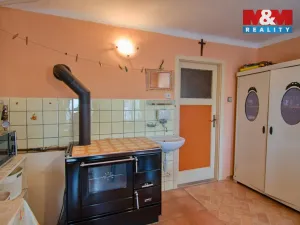 Prodej chalupy, Lešná, 50 m2