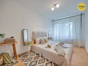 Prodej bytu 3+1, Nivnice, Sídliště, 73 m2