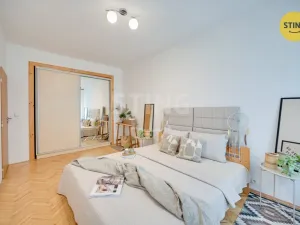 Prodej bytu 3+1, Nivnice, Sídliště, 73 m2