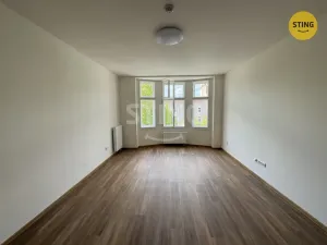 Pronájem bytu 1+kk, Prostějov, Žižkovo nám., 47 m2