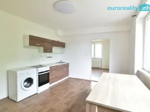 Prodej bytu 2+1, Česká Lípa, Svojsíkova stezka, 49 m2