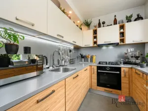 Prodej bytu 2+1, Plzeň - Bolevec, Komenského, 60 m2