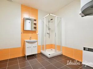 Pronájem bytu 2+kk, Brno - Královo Pole, Poděbradova, 45 m2