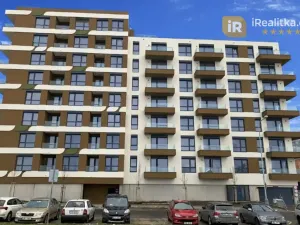 Pronájem bytu 2+kk, Praha - Černý Most, Arnošta Valenty, 38 m2