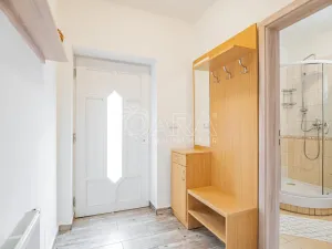 Prodej rodinného domu, Králův Dvůr, Nad Máchovnou, 228 m2