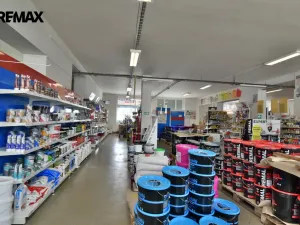 Prodej obchodního prostoru, Dvůr Králové nad Labem, Dobrovského, 540 m2