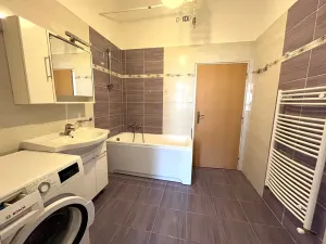 Pronájem bytu 3+1, Praha - Žižkov, Bořivojova, 87 m2
